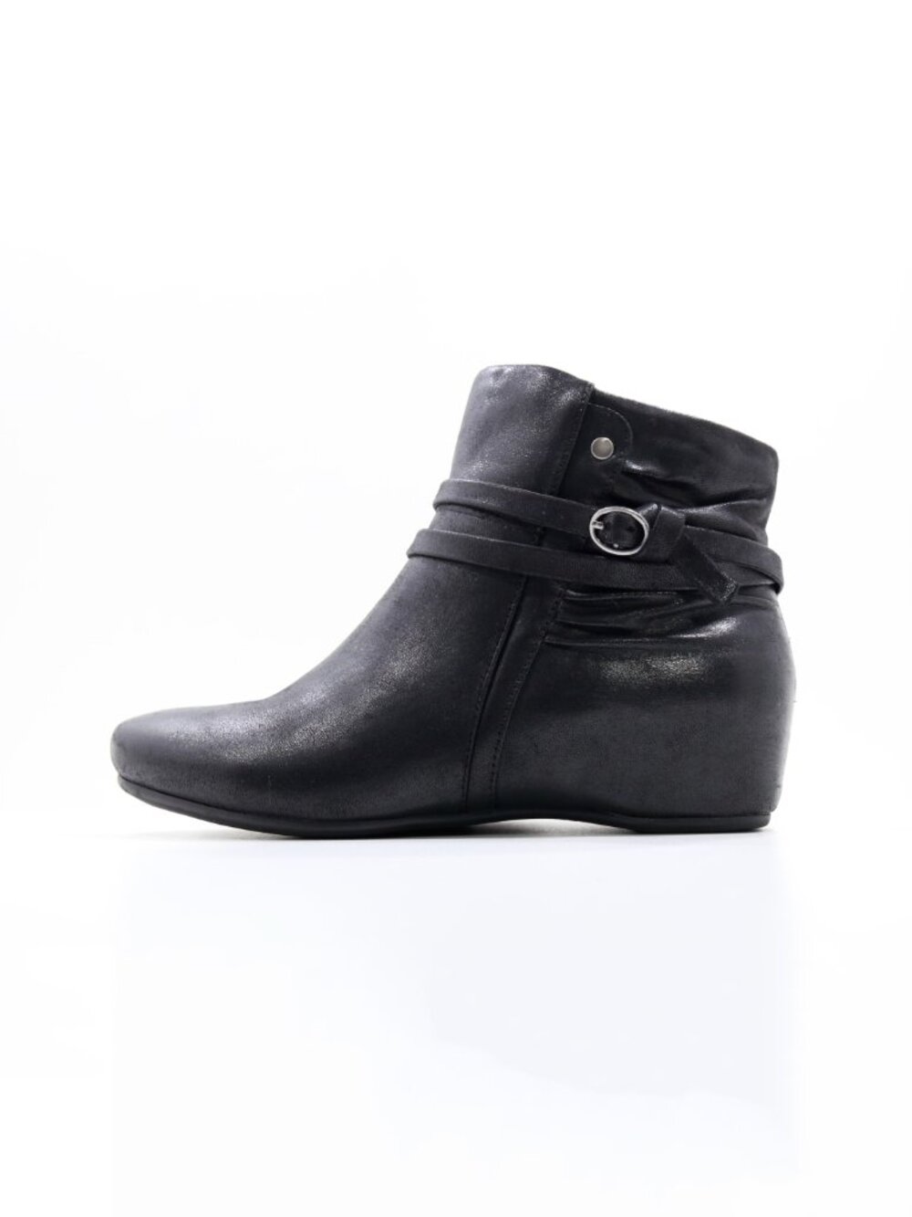 BareTraps Saraya Black Faux Leather 2" Wedge Heel Ankle Booties - 9